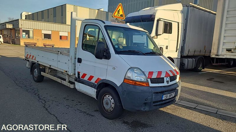 Renault Master - 2006 - 43287kms - 196ARM67 - Commercial vehicle: picture 1 Renault Master - 2006 - 43287kms - 196ARM67 - Commercial vehicle: picture 1