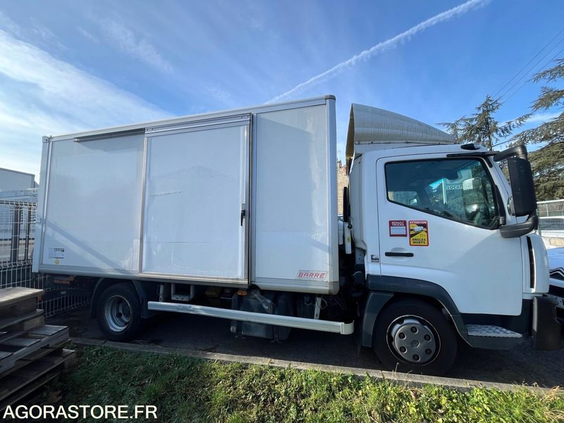 Renault trucks RENAULT D CAISSE 20M3 3.0L 177 CV BVA 7T500 - Commercial vehicle: picture 3 Renault trucks RENAULT D CAISSE 20M3 3.0L 177 CV BVA 7T500 - Commercial vehicle: picture 3