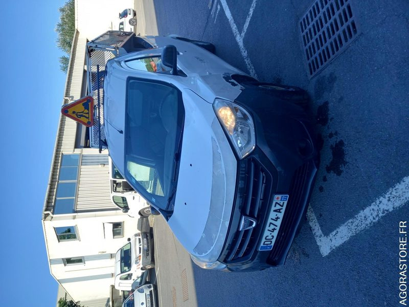 DACIA DOKKER BENNE - Tipper van: picture 1 DACIA DOKKER BENNE - Tipper van: picture 1