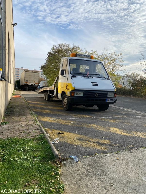 DEPANNEUSE RENAULT 187000 KM - Tipper van: picture 3 DEPANNEUSE RENAULT 187000 KM - Tipper van: picture 3