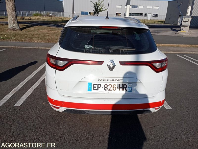 EP-826-HR - Roulant - Renault Megane - VP - 337 771 Kms - Car: picture 4 EP-826-HR - Roulant - Renault Megane - VP - 337 771 Kms - Car: picture 4
