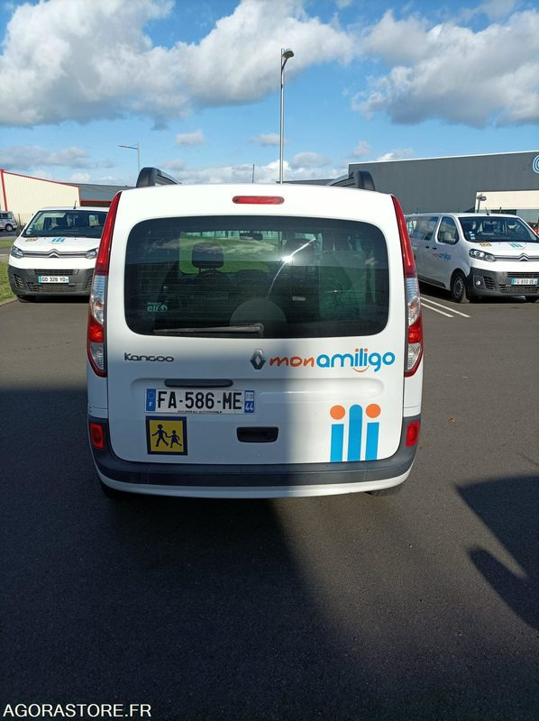 FA-586-ME - Roulant - RENAULT KANGOO - VP - 172 179 Kms - Car: picture 4 FA-586-ME - Roulant - RENAULT KANGOO - VP - 172 179 Kms - Car: picture 4