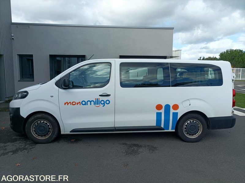 FB-663-VG - Roulant - CITROEN JUMPY SPACE TOURER - VP - 232 790 Kms - Minibus, Passenger van: picture 4 FB-663-VG - Roulant - CITROEN JUMPY SPACE TOURER - VP - 232 790 Kms - Minibus, Passenger van: picture 4