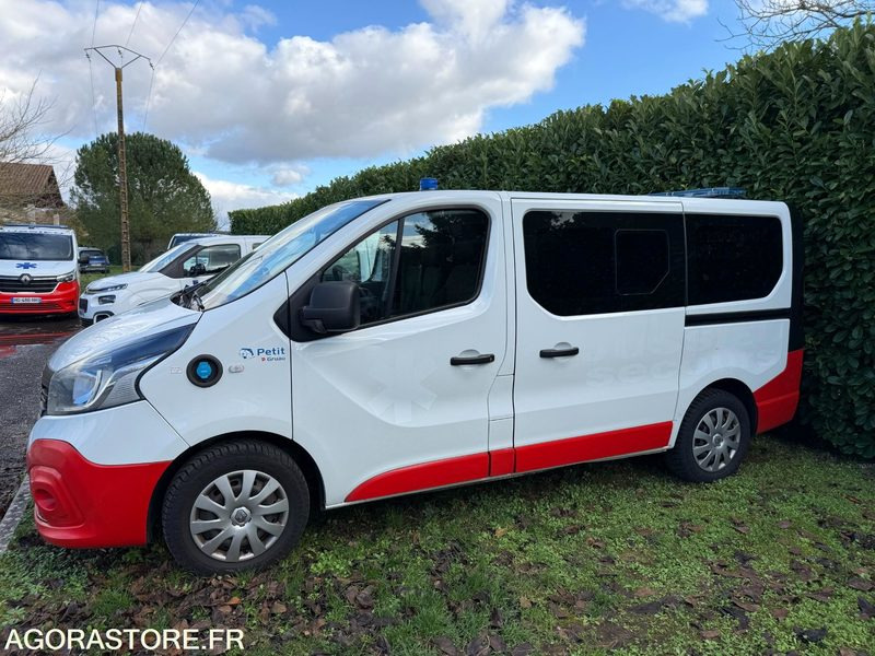 FF-676-BE - Non Roulant - RENAULT TRAFIC - VASP - 292 114 Kms - Ambulance: picture 2 FF-676-BE - Non Roulant - RENAULT TRAFIC - VASP - 292 114 Kms - Ambulance: picture 2