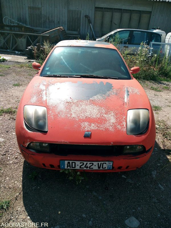 Fiat coupée 1.8L 16V - Car: picture 1 Fiat coupée 1.8L 16V - Car: picture 1