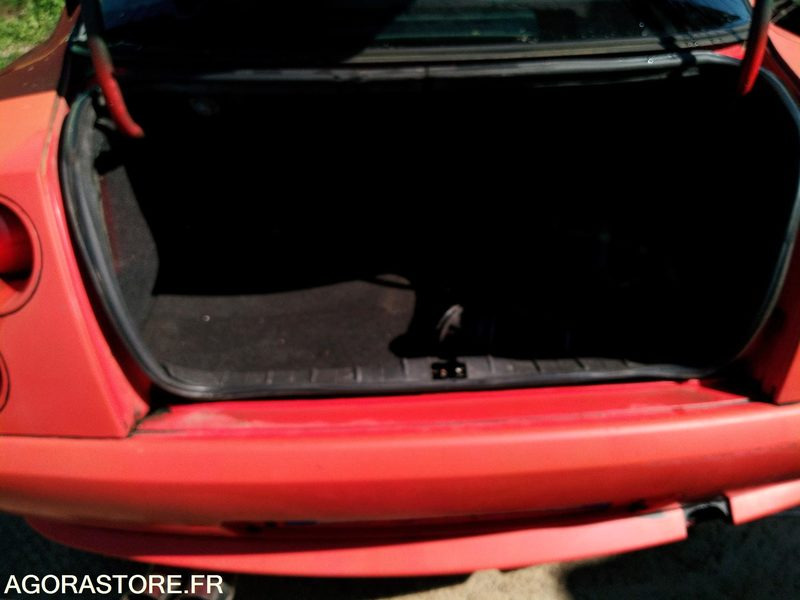 Fiat coupée 1.8L 16V - Car: picture 5 Fiat coupée 1.8L 16V - Car: picture 5
