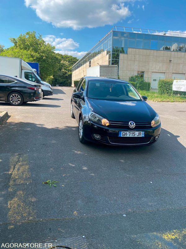 GOLF6 - 2012 - 135000 KM - Car: picture 2 GOLF6 - 2012 - 135000 KM - Car: picture 2