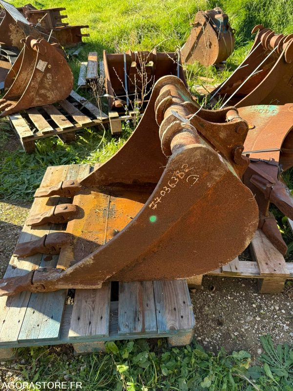 Godet 700mm Morin 3 - Bucket for Construction machinery: picture 4 Godet 700mm Morin 3 - Bucket for Construction machinery: picture 4