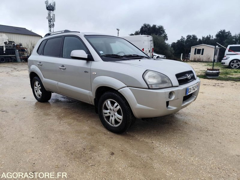 HYUNDAI TUCSON 2.0 CRDi 4WD 140CH - 2007 - 236700KMS - SUV: picture 4 HYUNDAI TUCSON 2.0 CRDi 4WD 140CH - 2007 - 236700KMS - SUV: picture 4