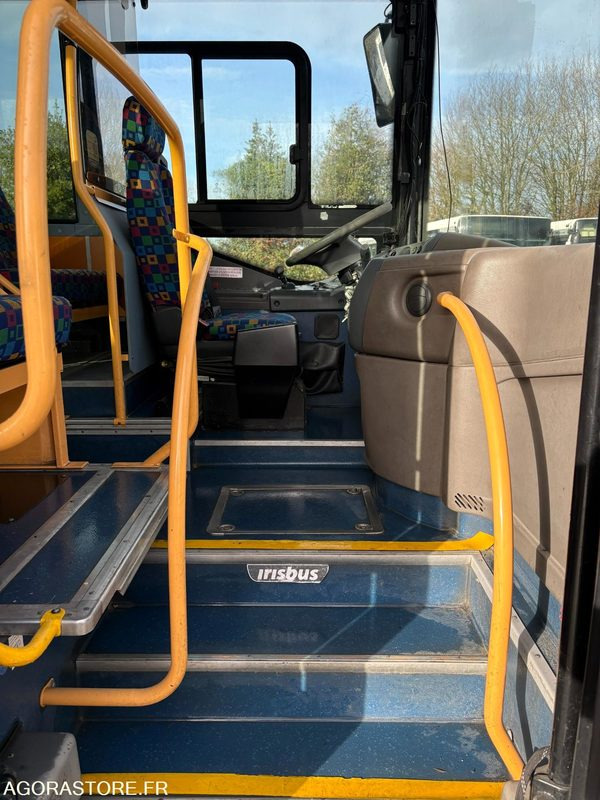IRISBUS RECREO CLIMATISE NON ROULANT DE 2011 - School bus: picture 5 IRISBUS RECREO CLIMATISE NON ROULANT DE 2011 - School bus: picture 5