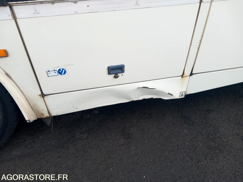 IVECO BUS AXER N°073267 - School bus: picture 2 IVECO BUS AXER N°073267 - School bus: picture 2