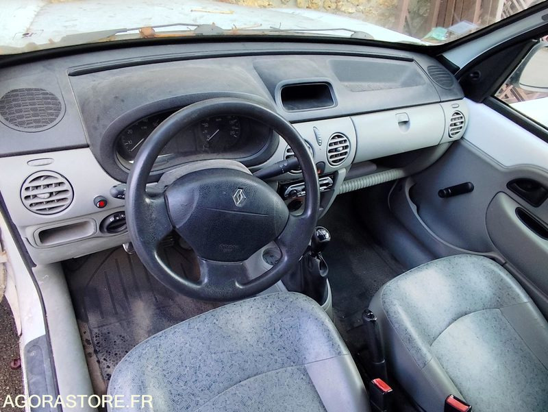 Kangoo - 2006 - Small van: picture 1 Kangoo - 2006 - Small van: picture 1