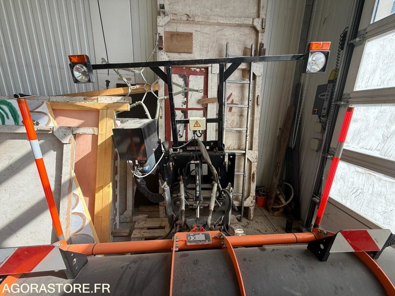 LAME A NEIGE AVEC FIXATION - Snow plough: picture 5 LAME A NEIGE AVEC FIXATION - Snow plough: picture 5
