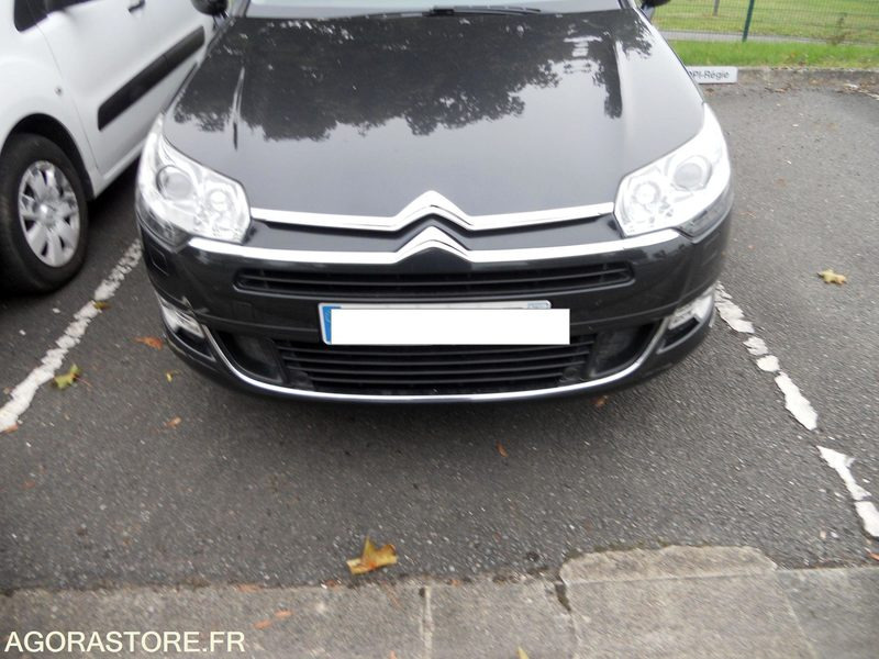 LOT 13 SLT - CITROEN C5 - Car: picture 1 LOT 13 SLT - CITROEN C5 - Car: picture 1