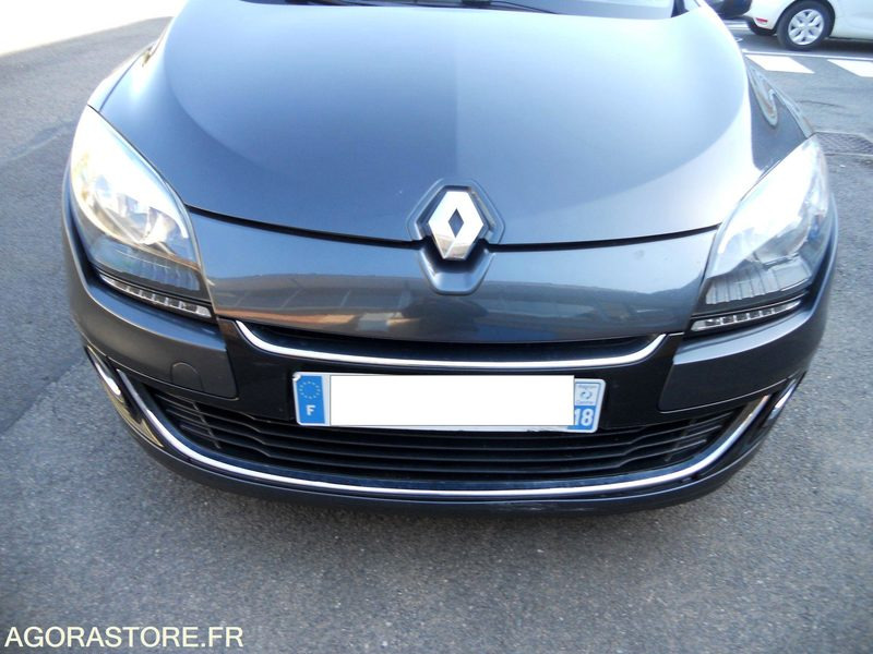 LOT 8 SLT - RENAULT MEGANE - Car: picture 1 LOT 8 SLT - RENAULT MEGANE - Car: picture 1
