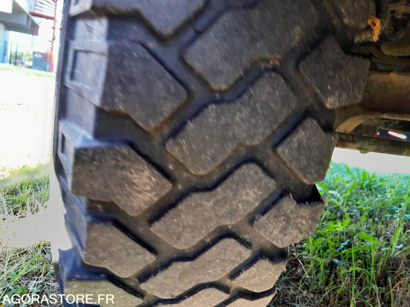 Land Rover Defender - 2005 - 120713kms - 8575SE58 - SUV: picture 4 Land Rover Defender - 2005 - 120713kms - 8575SE58 - SUV: picture 4