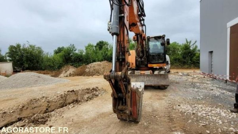 Liebherr A918 COMPACT - 2014 / 15000 HEURES - Excavator: picture 5 Liebherr A918 COMPACT - 2014 / 15000 HEURES - Excavator: picture 5