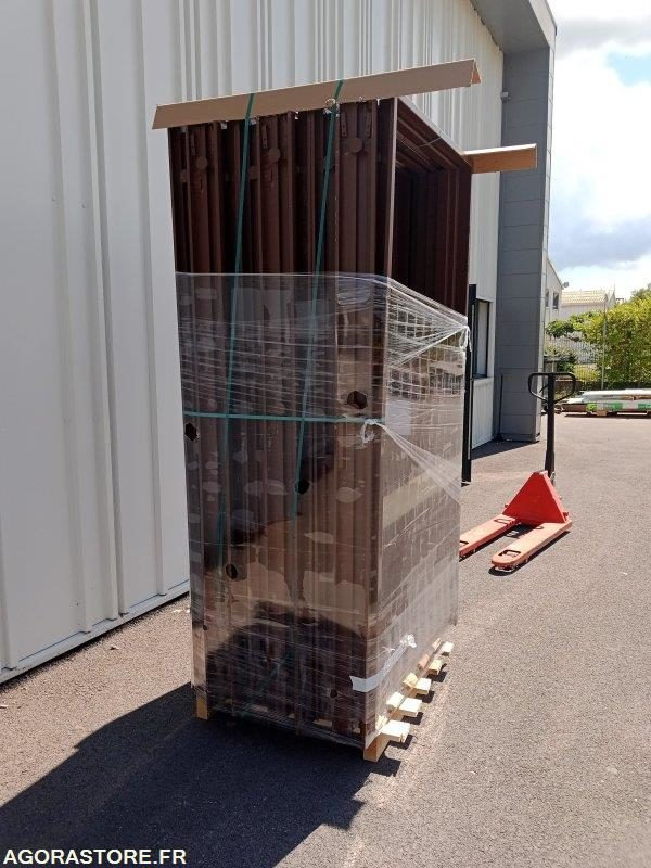 Lot d'huisseries métalliques 930 standard - Tool/ Equipment: picture 2 Lot d'huisseries métalliques 930 standard - Tool/ Equipment: picture 2