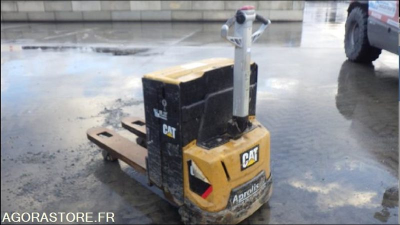 Lot de 9 Transpalettes Electriques CAT (année de 2019 à 2023) - Innondé partiel - Pallet truck: picture 5 Lot de 9 Transpalettes Electriques CAT (année de 2019 à 2023) - Innondé partiel - Pallet truck: picture 5