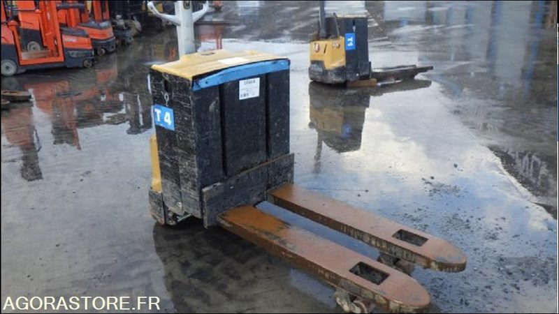 Lot de 9 Transpalettes Electriques CAT (année de 2019 à 2023) - Innondé partiel - Pallet truck: picture 3 Lot de 9 Transpalettes Electriques CAT (année de 2019 à 2023) - Innondé partiel - Pallet truck: picture 3