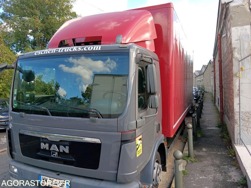 MAN TGL 7.150 ANNEE 2011- 7.5T - 385 000 KMS - Box truck: picture 2 MAN TGL 7.150 ANNEE 2011- 7.5T - 385 000 KMS - Box truck: picture 2