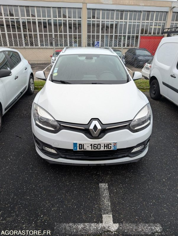 MEGANE BREAK 110 CV BOITE AUTO 1.5 DCI - 180 540 KM - Station wagon: picture 1 MEGANE BREAK 110 CV BOITE AUTO 1.5 DCI - 180 540 KM - Station wagon: picture 1