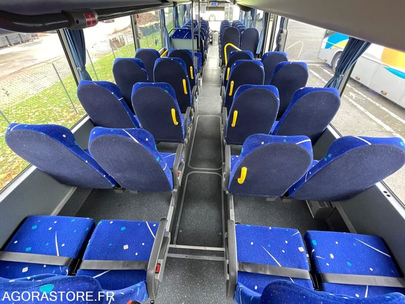 MERCEDES INTOURO N°095010 - School bus: picture 4 MERCEDES INTOURO N°095010 - School bus: picture 4