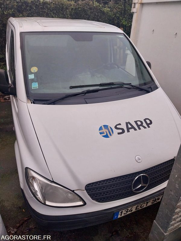 MERCEDES Vito Fourgon 111CDI 2006 295 000Km ROULANT - Panel van: picture 1 MERCEDES Vito Fourgon 111CDI 2006 295 000Km ROULANT - Panel van: picture 1