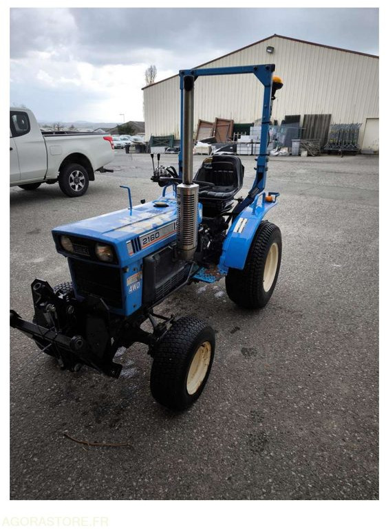 MICRO TRACTEUR ISEKI TX2160 7608 kms 2008 - Farm tractor: picture 1 MICRO TRACTEUR ISEKI TX2160 7608 kms 2008 - Farm tractor: picture 1