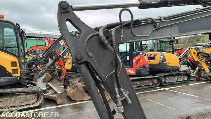 MINI PELLE VOLVO ECR50D - 5.1T - 2016 - 4571 heures - Mini excavator: picture 4 MINI PELLE VOLVO ECR50D - 5.1T - 2016 - 4571 heures - Mini excavator: picture 4