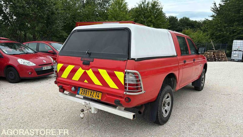 MITSUBISHI L200 - 109 427 Kms - 2004- 2881 XZ 74 - Car: picture 5 MITSUBISHI L200 - 109 427 Kms - 2004- 2881 XZ 74 - Car: picture 5