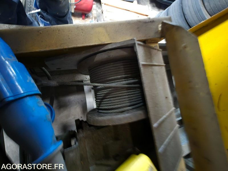 MONTE MATERIEUX ELECTRIQUE 8 METRES - Tool/ Equipment: picture 5 MONTE MATERIEUX ELECTRIQUE 8 METRES - Tool/ Equipment: picture 5