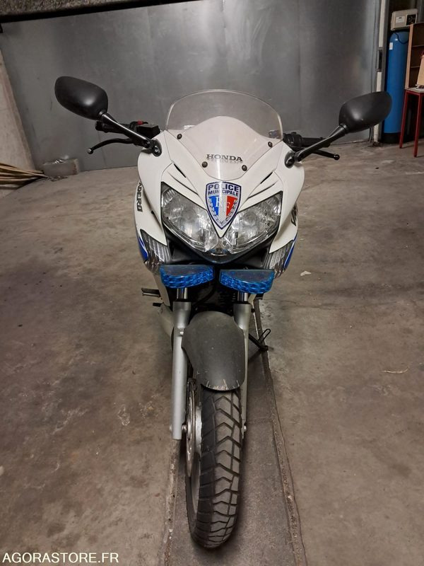 MOTO HONDA VARADERO 125 - Motorcycle: picture 3 MOTO HONDA VARADERO 125 - Motorcycle: picture 3