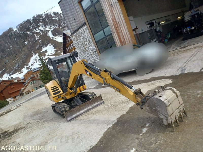 Minipelle Caterpillar 302.5 C - Excavator: picture 4 Minipelle Caterpillar 302.5 C - Excavator: picture 4
