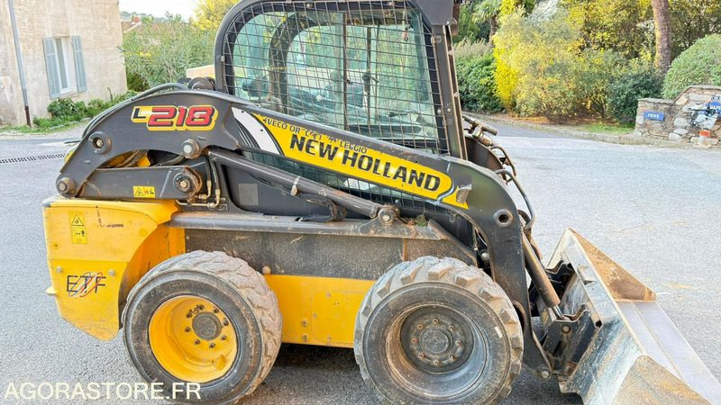 NEW HOLLAND L218 de 2014 - Loader: picture 4 NEW HOLLAND L218 de 2014 - Loader: picture 4