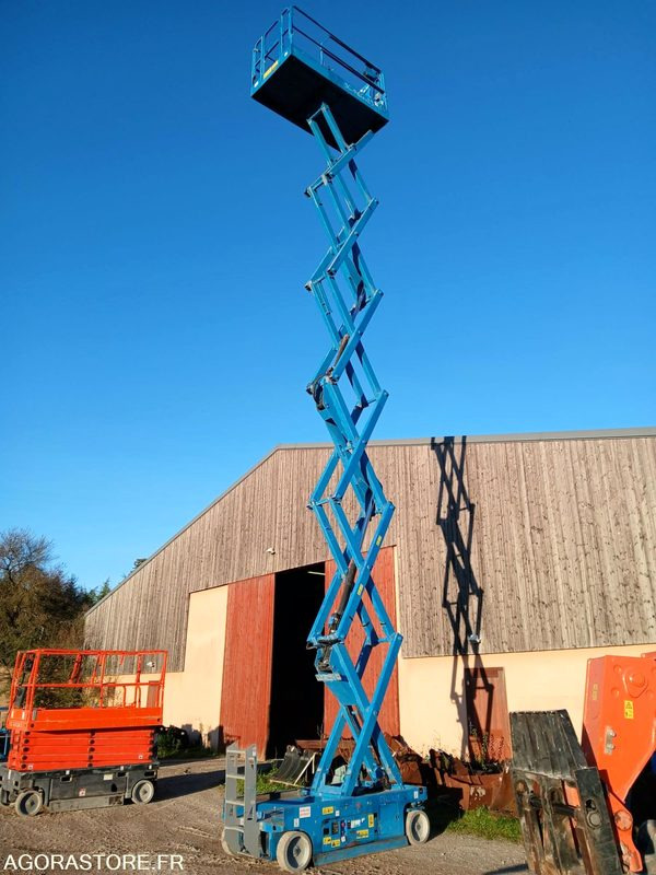 Nacelle ciseaux électrique 14M Genie GS 4047 - Aerial platform: picture 1 Nacelle ciseaux électrique 14M Genie GS 4047 - Aerial platform: picture 1