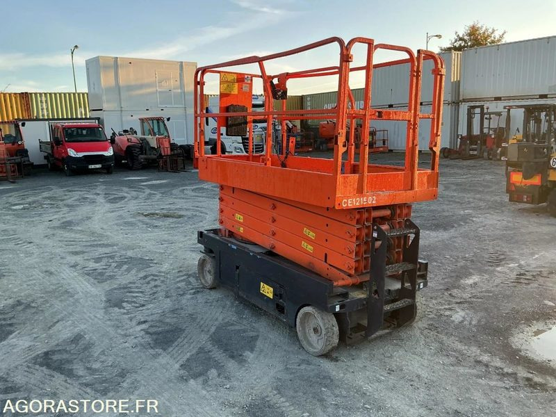Nacelle electrique à ciseaux 12 m GENIE GS3246 - Scissor lift: picture 2 Nacelle electrique à ciseaux 12 m GENIE GS3246 - Scissor lift: picture 2