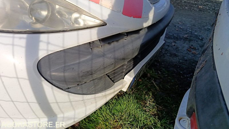 PEUGEOT 206+ - 2010 - 220473 KM - AK-595-AJ - Car: picture 4 PEUGEOT 206+ - 2010 - 220473 KM - AK-595-AJ - Car: picture 4