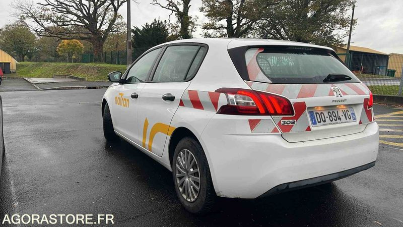 PEUGEOT 308 - 2015 - 142861KM - DQ894VG - Car: picture 3 PEUGEOT 308 - 2015 - 142861KM - DQ894VG - Car: picture 3