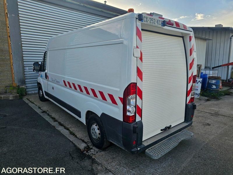 PEUGEOT BOXER - 2013 - 65748KM - CX252KC - Panel van: picture 4 PEUGEOT BOXER - 2013 - 65748KM - CX252KC - Panel van: picture 4