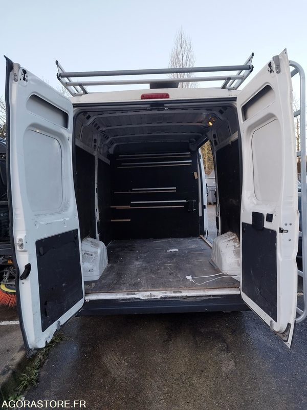 PEUGEOT BOXER III Phase 1/2 Fourgon - Panel van: picture 5 PEUGEOT BOXER III Phase 1/2 Fourgon - Panel van: picture 5