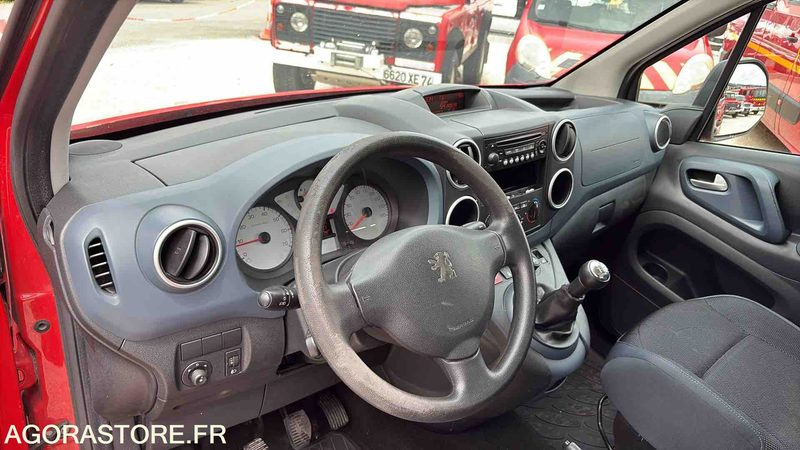 PEUGEOT PARTNER 172 474 Kms - 2010- BE-244-ZV - Small van: picture 2 PEUGEOT PARTNER 172 474 Kms - 2010- BE-244-ZV - Small van: picture 2