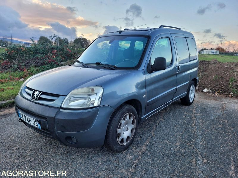 Peugeot partner 1.6hdi 90 ch - Car: picture 1 Peugeot partner 1.6hdi 90 ch - Car: picture 1