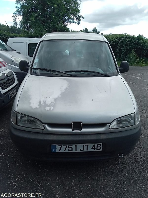 Peugeot partner 1.9D - Car: picture 1 Peugeot partner 1.9D - Car: picture 1