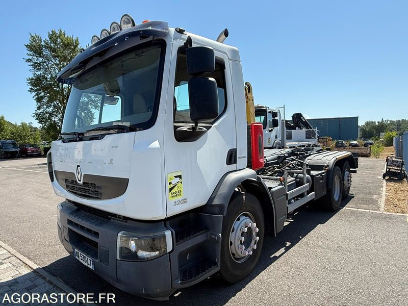 RENAULT LANDER 320 - 6X2 - POLYBENNE - AMPLIROLL leasing RENAULT LANDER 320 - 6X2 - POLYBENNE - AMPLIROLL: picture 6 RENAULT LANDER 320 - 6X2 - POLYBENNE - AMPLIROLL leasing RENAULT LANDER 320 - 6X2 - POLYBENNE - AMPLIROLL: picture 6