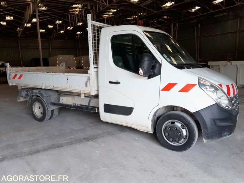 RENAULT MASTER BENNE 3.5 T DF-684-KT - Tipper van: picture 1 RENAULT MASTER BENNE 3.5 T DF-684-KT - Tipper van: picture 1