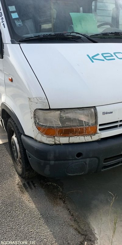 RENAULT MASTER TPMR N°040021 - Minibus, Passenger van: picture 2 RENAULT MASTER TPMR N°040021 - Minibus, Passenger van: picture 2