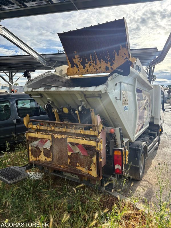 RENAULT MAXITY DIESEL AM 2013 BOM 83275KM CT-350-LL N° VIN: VF6SNFF24D3153920 - Tipper van: picture 5 RENAULT MAXITY DIESEL AM 2013 BOM 83275KM CT-350-LL N° VIN: VF6SNFF24D3153920 - Tipper van: picture 5