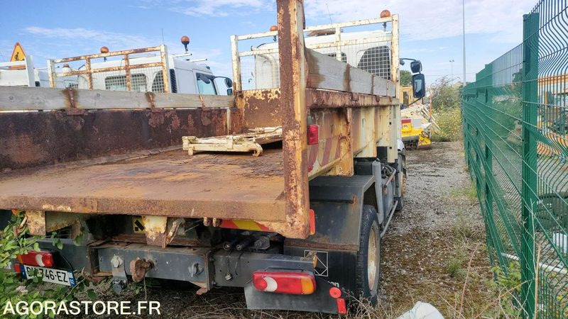 RENAULT MIDLUM 210 - 2001 - 288968 KM - Tipper van: picture 5 RENAULT MIDLUM 210 - 2001 - 288968 KM - Tipper van: picture 5