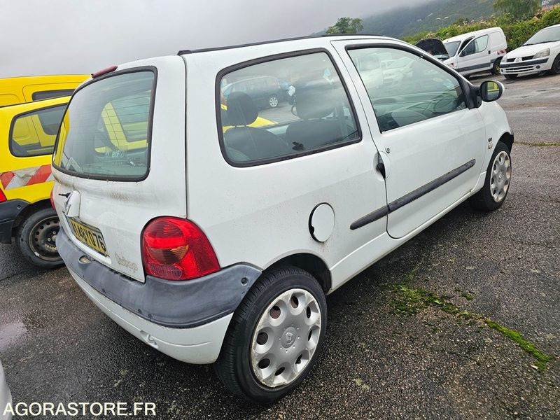 RENAULT TWINGO - 2006 - 151461km - 4148YQ76 - Car: picture 3 RENAULT TWINGO - 2006 - 151461km - 4148YQ76 - Car: picture 3